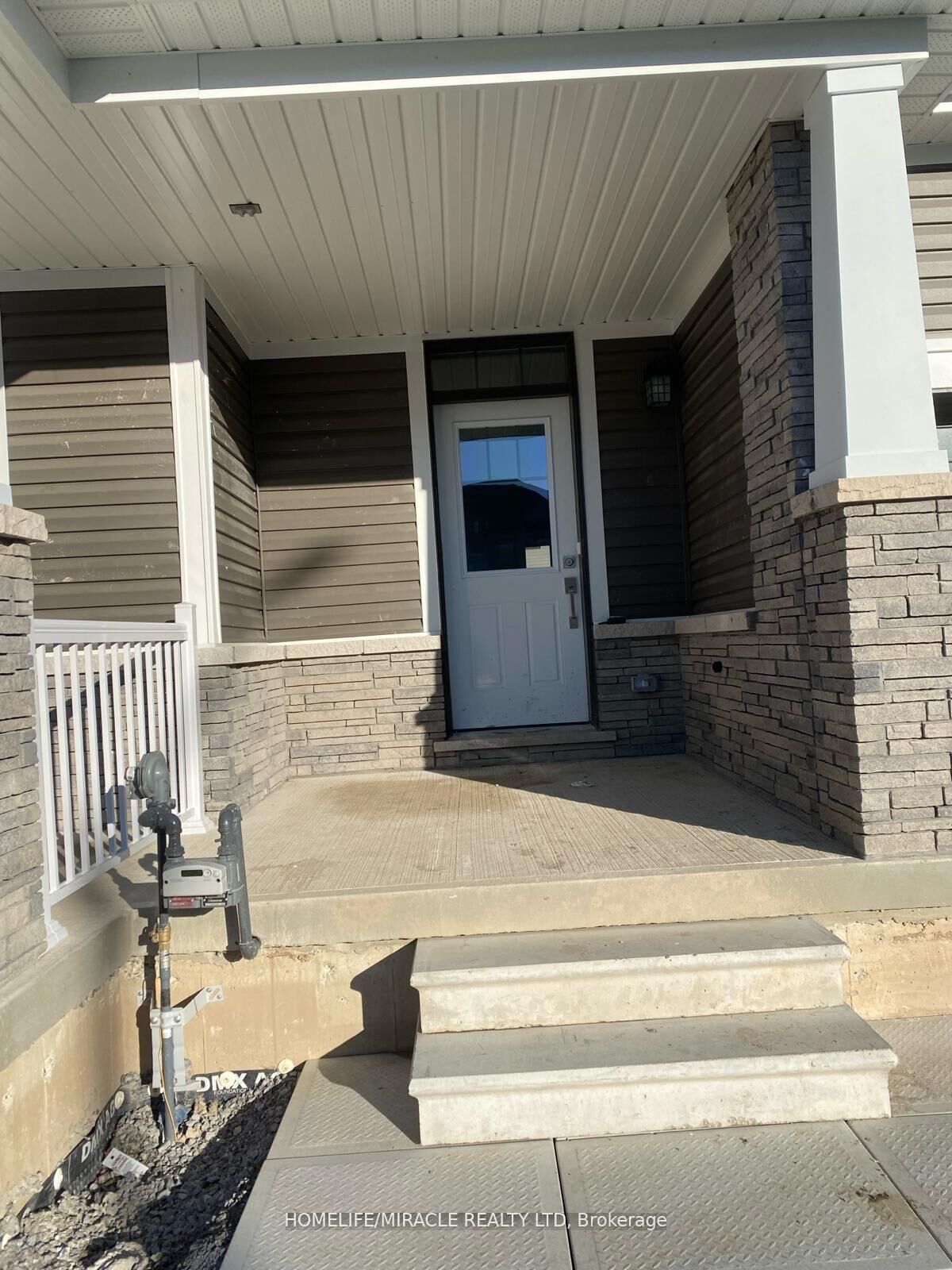 Property Photo: 56 Sun Haven Lane ON L2V 0K7