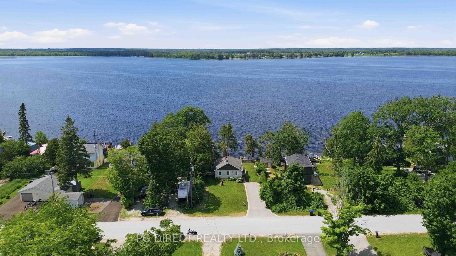 Property Photo: 1048 Sylvan Glen Drive ON L0K 1B0