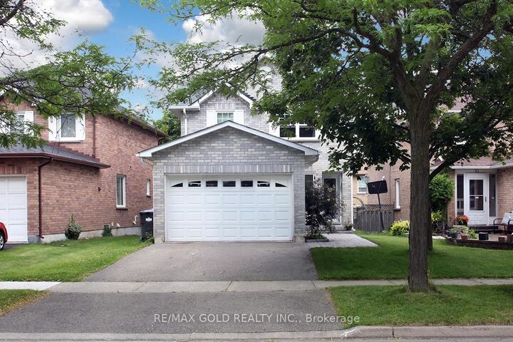 65 Cheviot Crescent — photo 1