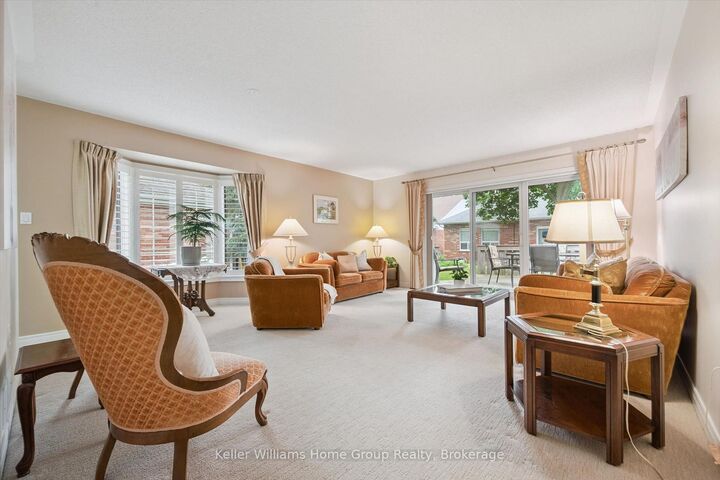 Property Photo:  9 Magnolia Lane  ON N1G 4X1 