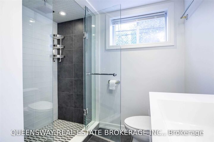 Property Photo:  1222 Kipling Avenue  ON M9B 3N1 