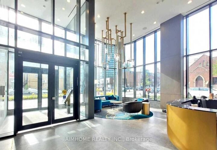 Property Photo: 15 Holmes Avenue 2909 ON M2N 0L4