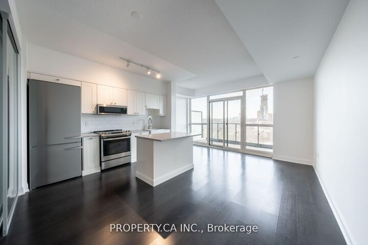 160 Vanderhoof Avenue 601 — photo 1