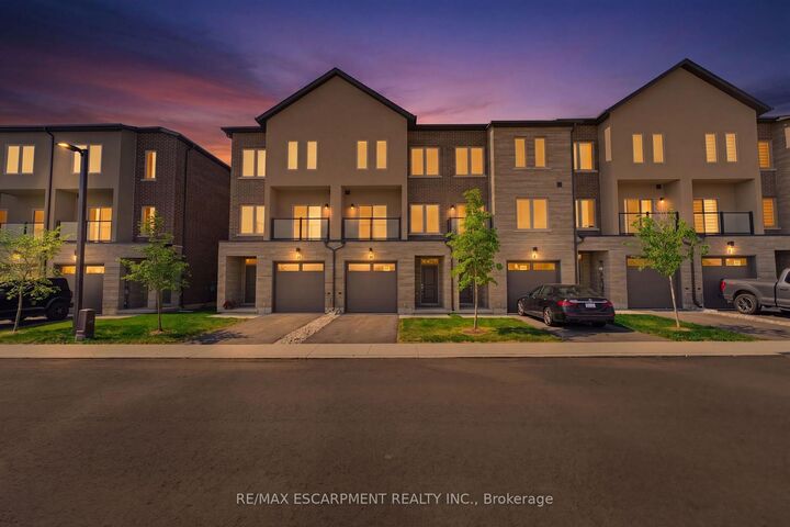 10 Clear Valley Lane — photo 1
