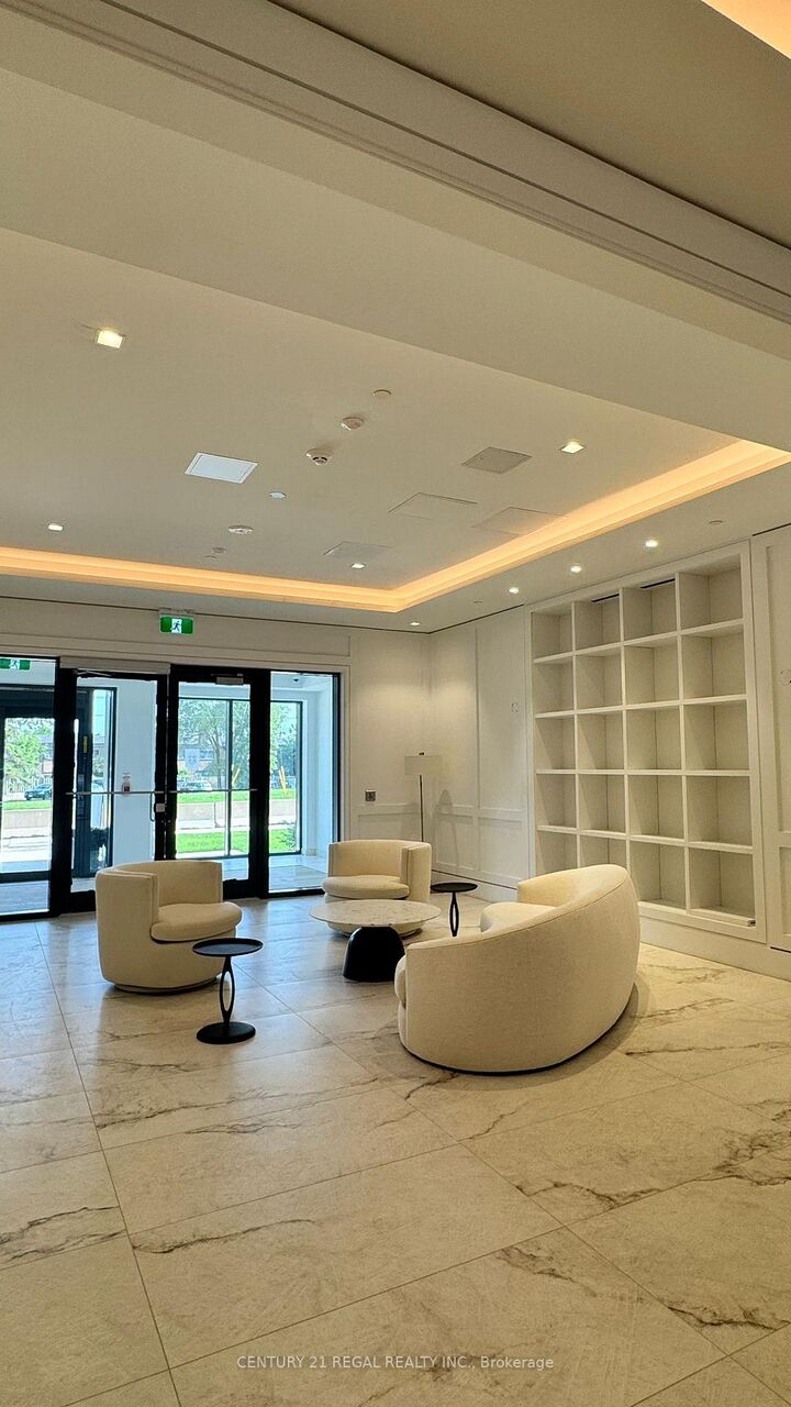 Property Photo: 4010 Eglinton Avenue W 427 ON M9A 0G5