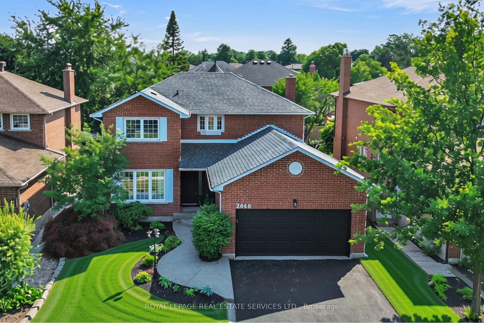 Property Photo: 2048 Sixth Line ON L6H 3N2