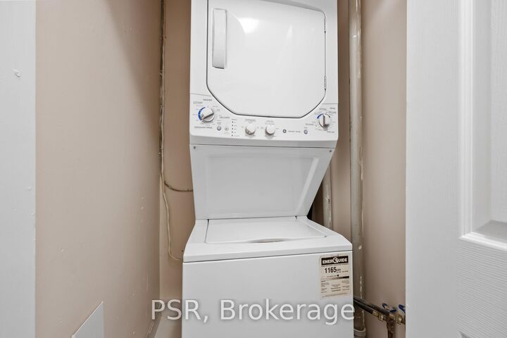Property Photo:  353 Queen Street 10  ON M5V 2A4 