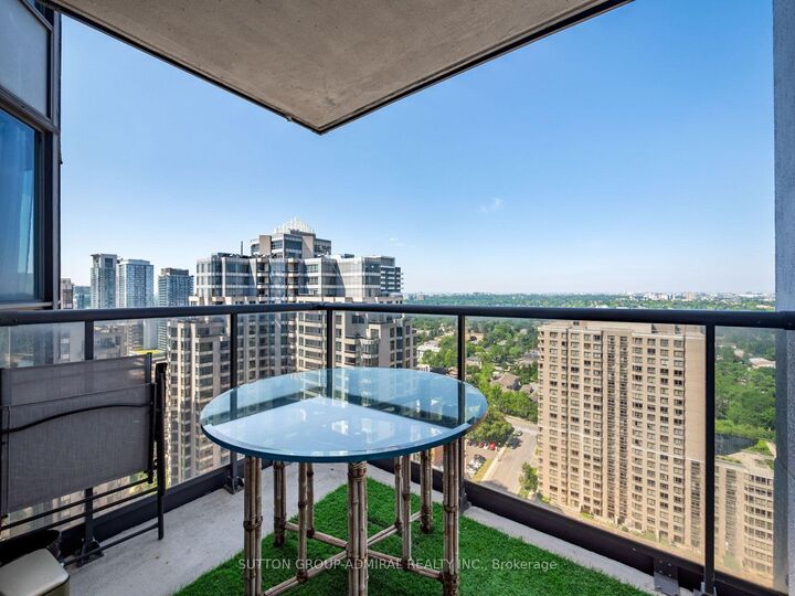 Property Photo: 10 Northtown Way 2605 ON M2N 7L4
