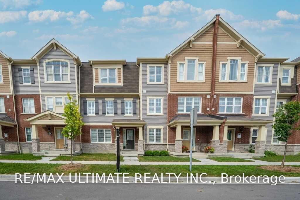 Property Photo:  2444 Fall Harvest Crescent  ON L1X 0G1 
