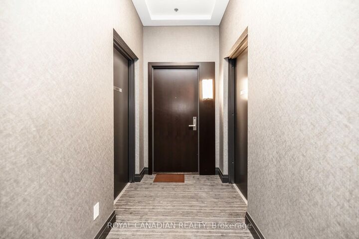 Property Photo:  55 Speers Road 308  ON L6K 0H9 