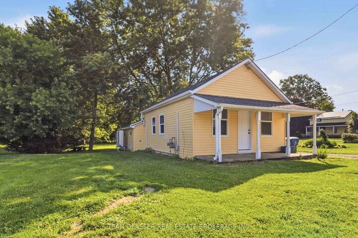Property Photo: 34 Broadway Street ON N0L 1Z0