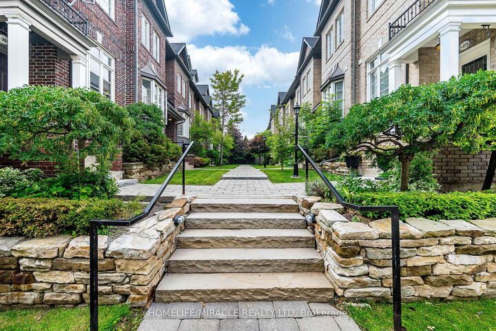 Property Photo:  265 Van Dusen Boulevard 1  ON M8Z 3J2 