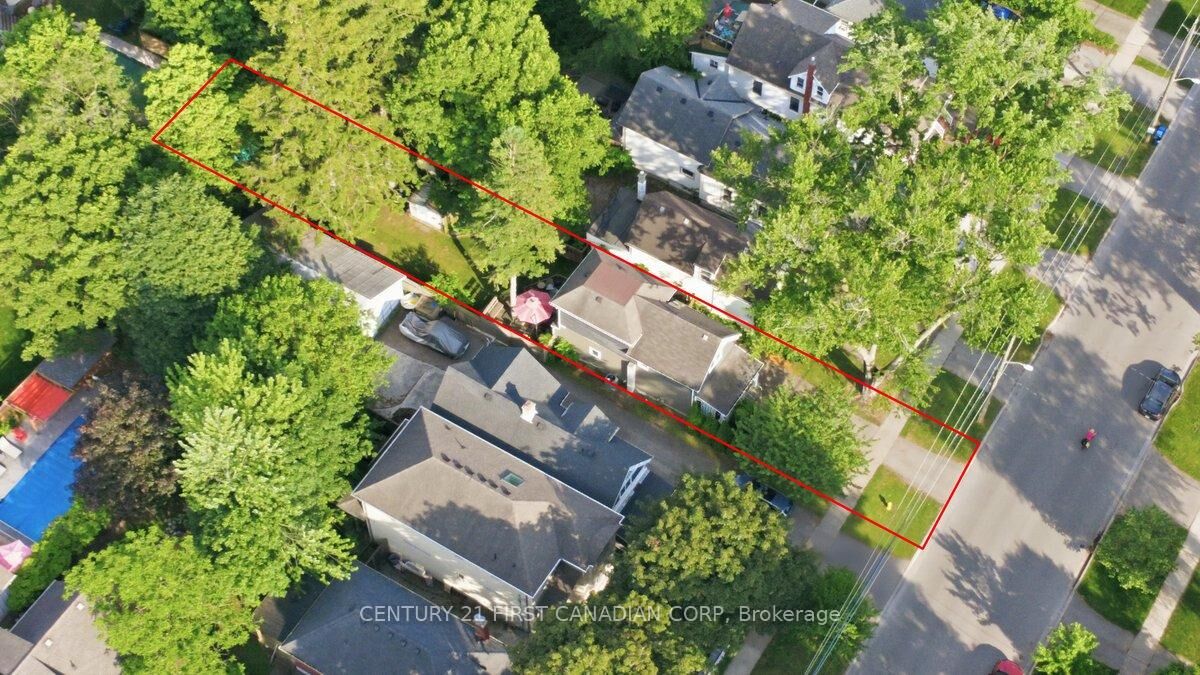 Property Photo: 968 Colborne Street ON N6A 4A6
