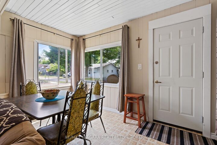 Property Photo:  388 Ashwood Avenue  ON L0S 1B0 