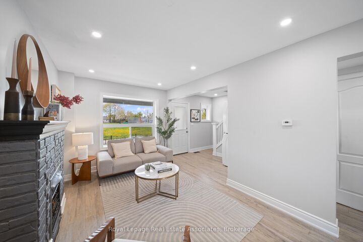 Property Photo: 305 Weir Street N ON L8H 5G4
