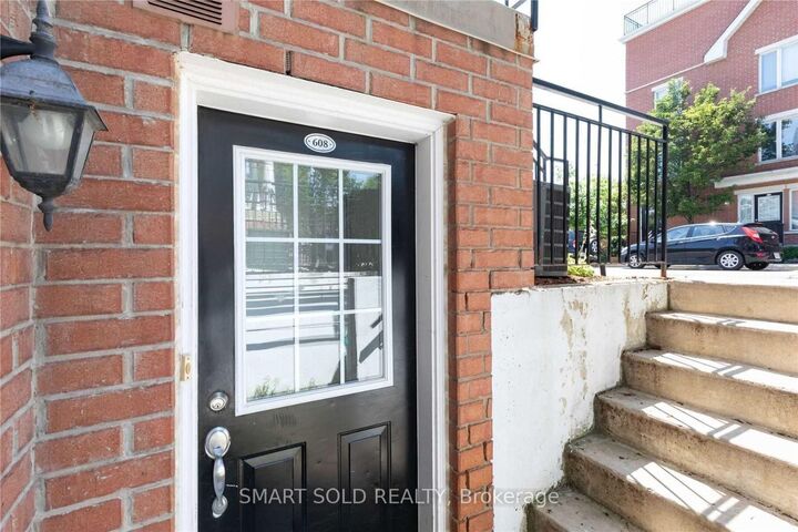 Property Photo: 15 Laidlaw Street 608 ON M6K 1X3