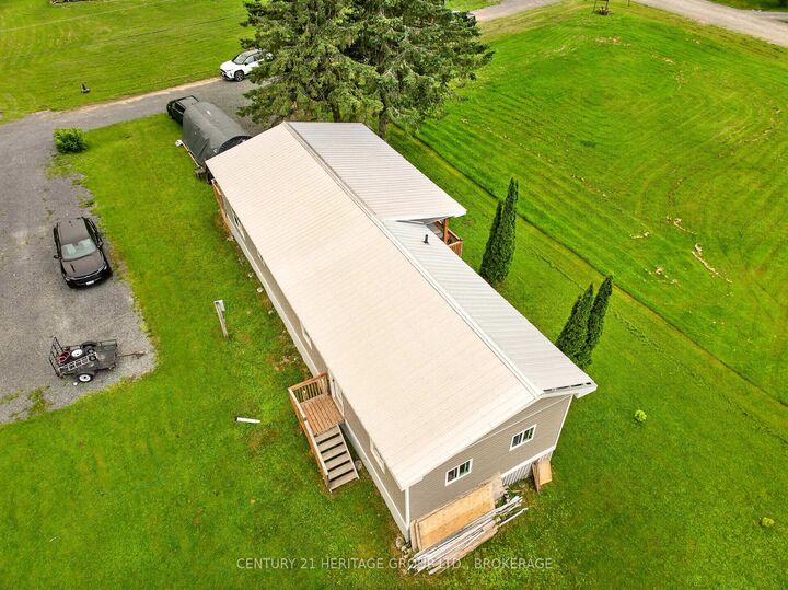 Property Photo: 7 Patterson Road ON K0G 1E0