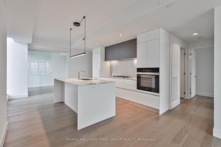 Property Photo:  1414 Bayview Avenue 310  ON M4G 3A7 