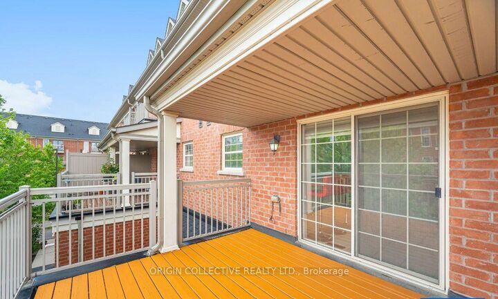 Property Photo: 2530 Countryside Drive 5 ON L6R 3T4
