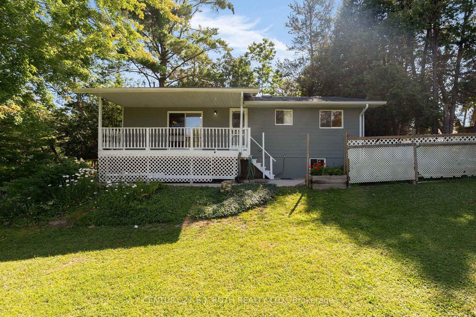 Property Photo: 957 7th Line ON L9S 4G2