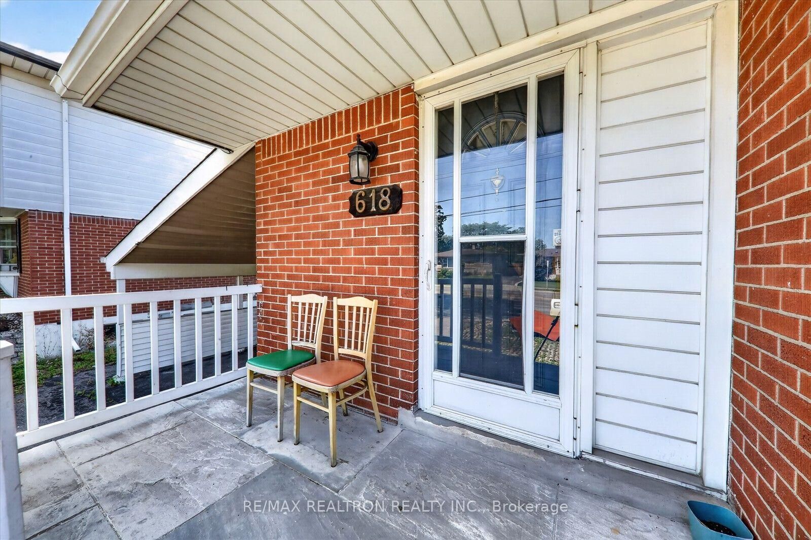 Property Photo: 618 Upper Ottawa Street ON L8T 3T5