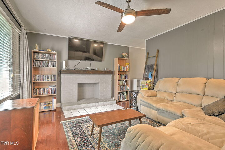 Property Photo:  119 Lynnwood Drive  TN 37615 