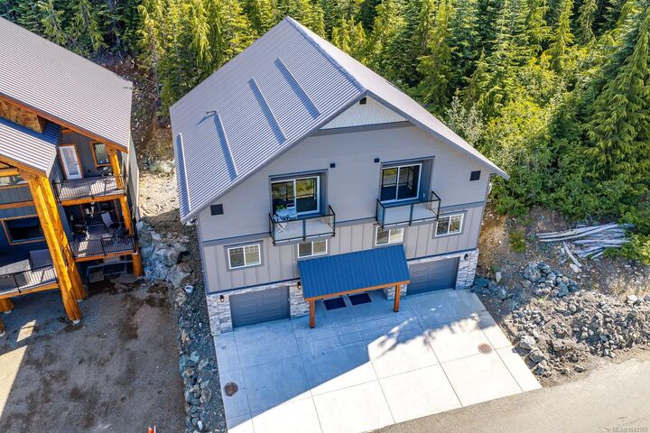 Property Photo:  1328 Nordic Dr #B  BC V9J 1L0 