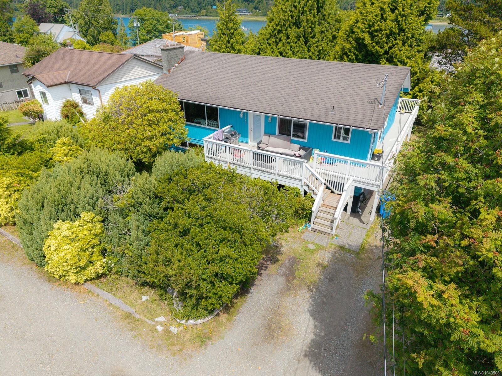 Property Photo: 1323 Helen St BC V0R 3A0