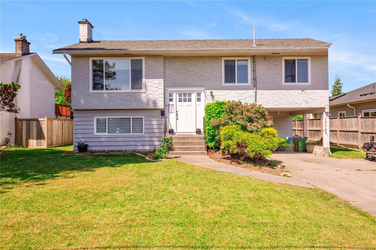 Property Photo: 10040 Siddall Rd BC V8L 3L9