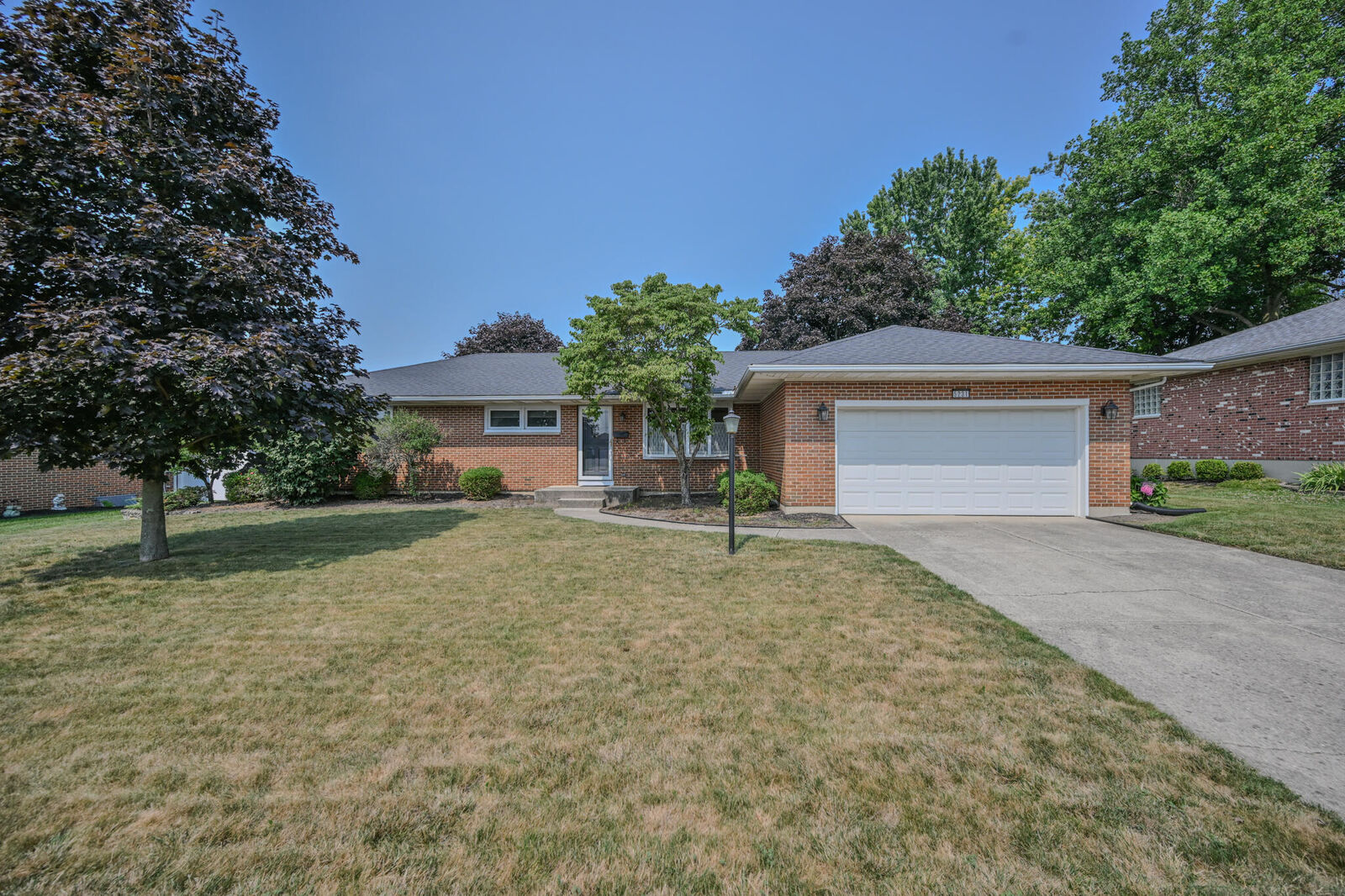 Property Photo:  5231 Ridgewood Road  OH 45503 