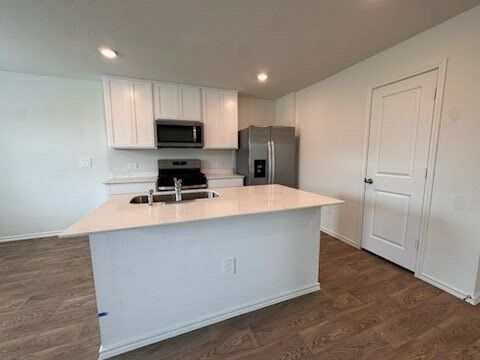 Property Photo: 161 Bardwell Way TX 78610