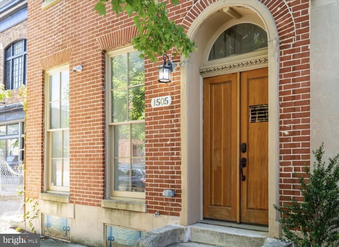 Property Photo:  1505 E Baltimore Street E  MD 21231 