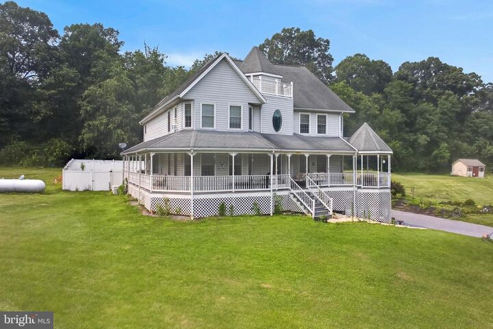 Property Photo: 883 Bridgeton Road PA 17321