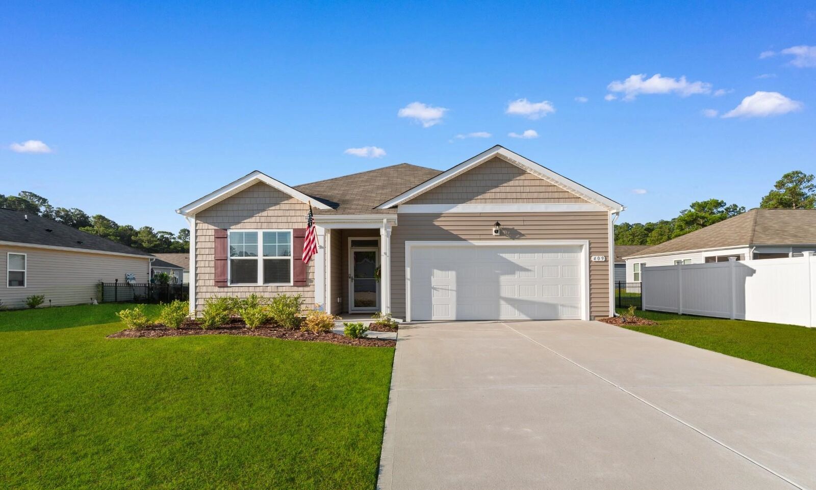Property Photo: 409 Samara Dr. SC 29568