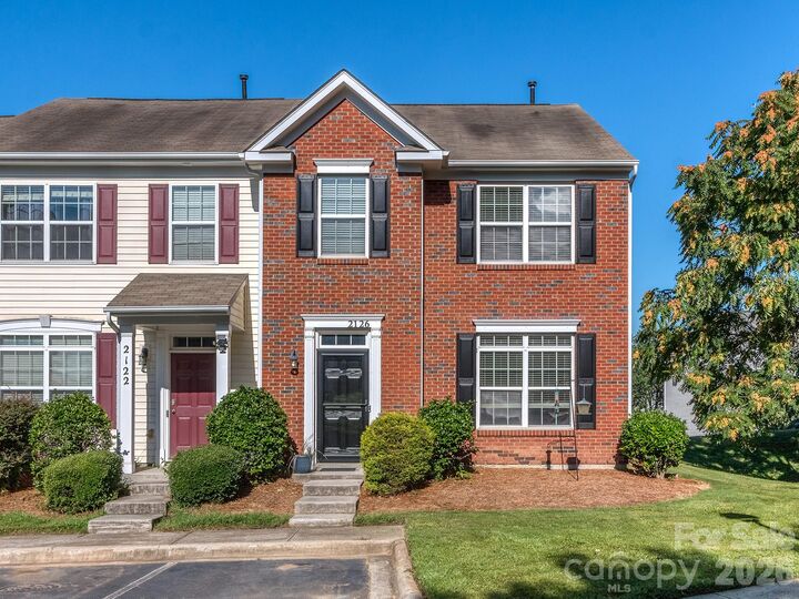 Property Photo:  2126 Aston Mill Place  NC 28273 