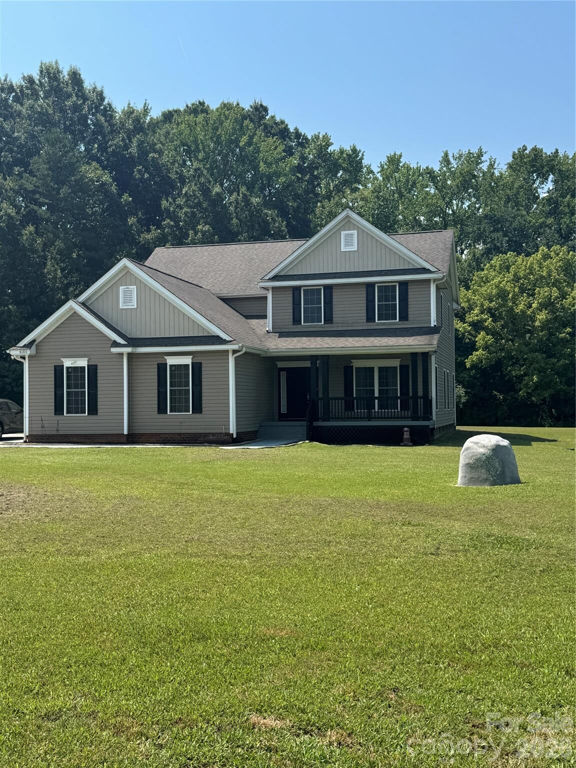 Property Photo: 6211 Griffith Road NC 28112