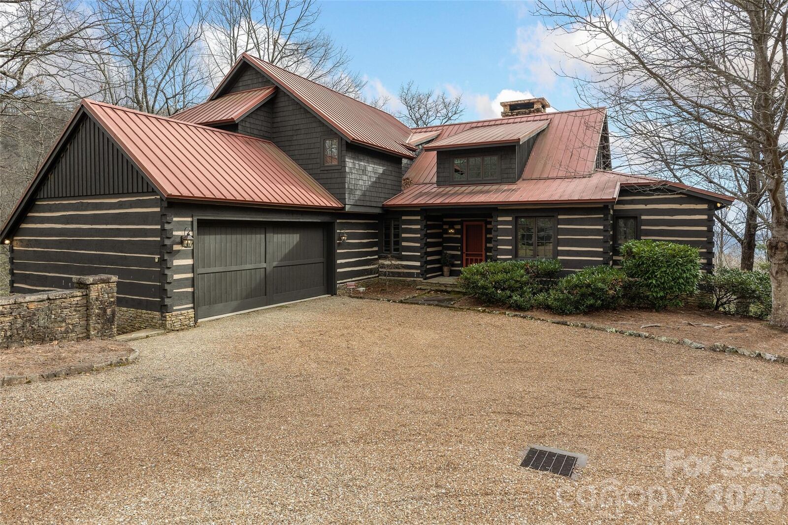 Property Photo: 1213 Lost Valley Road NC 28775