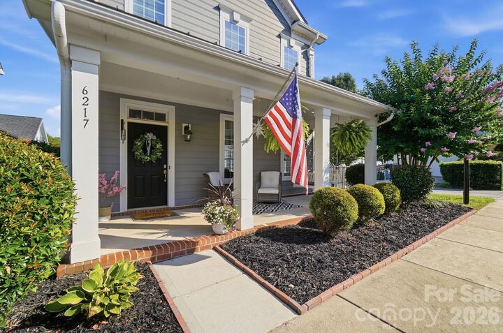 Property Photo: 6217 Hove Road NC 28227