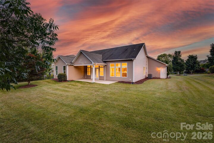 Property Photo: 5218 Casper Drive NC 28214