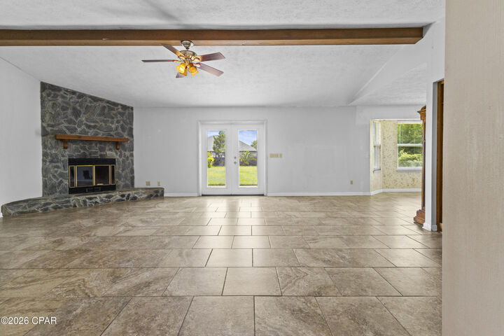 Property Photo: 1310 E 8th Street FL 32444