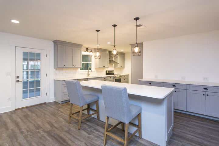 Property Photo: 2233 Sewanee Street FL 32444