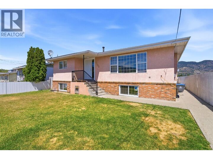 2337 Coutlee Avenue — photo 1