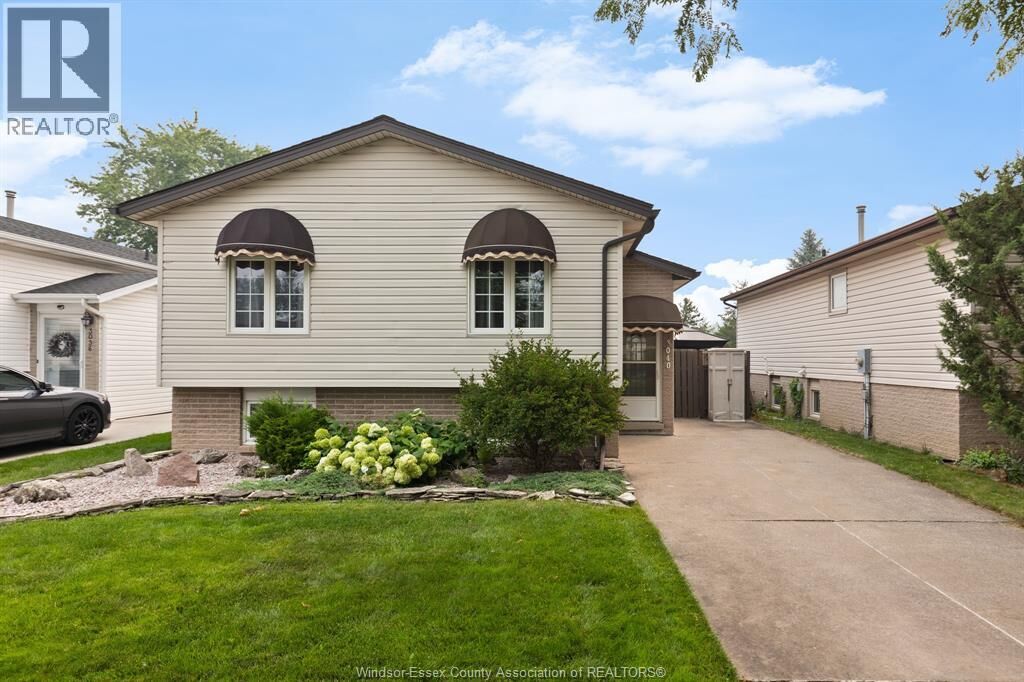 Property Photo: 3040 Loebach ON N8T 3M7