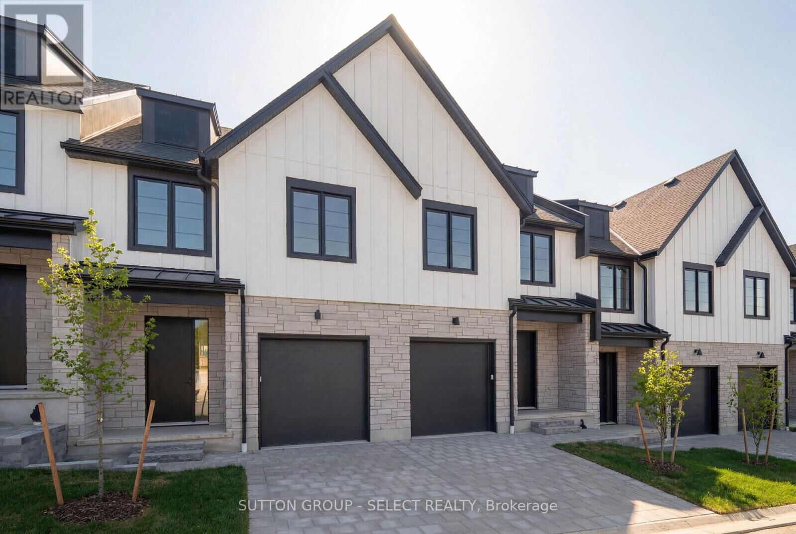 Property Photo:  1175 Riverbend Road 74  ON N6K 0L2 