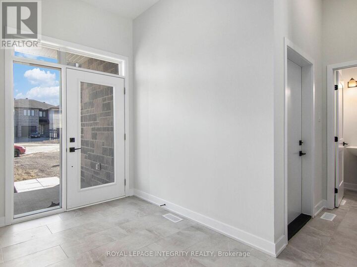Property Photo: 6 Morrall Court ON K7S 0J4