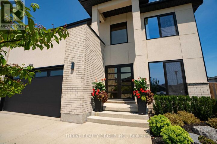 Property Photo: 2084 Tyson Walk ON N6K 5R4