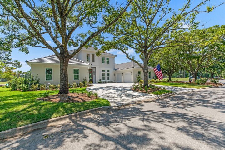 Property Photo: 1146 Troon Drive FL 32550