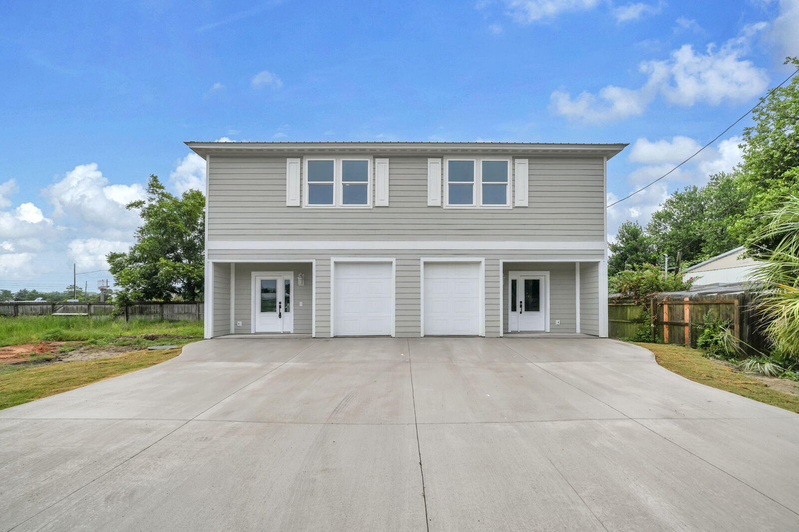 Property Photo: 19916 Bonita Drive FL 32413