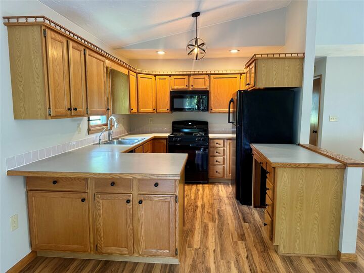 Property Photo:  5415 Walters Avenue  PA 16412 