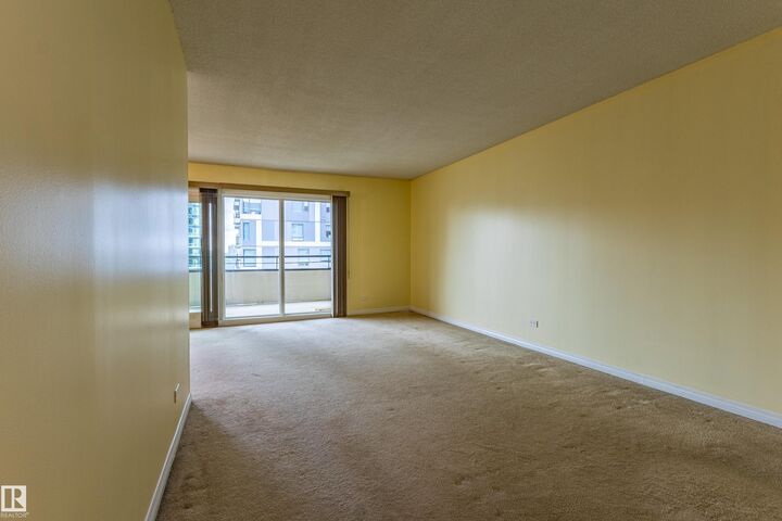 Property Photo: 10140 120 Street NW 1210 AB T5K 1Z8